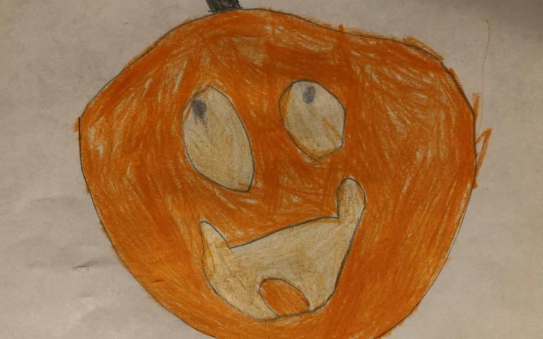 Tegning er et godt værktøj, når pædagoger vil arbejde med at få børns perspektiver frem. Her tegner børn, hvad de kan lide ved halloween.