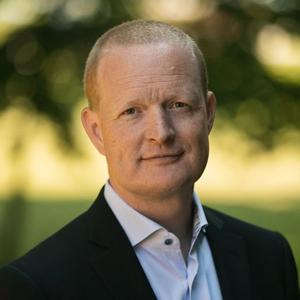 Administrerende direktør i Pædagogernes Pension Sune Schackenfeldt tager Trumps indsættelse som præsident i USA med ophøjet ro