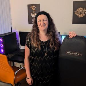 Julie er ene pædagog på stuen og drømmer om en pædagog at sparre med.