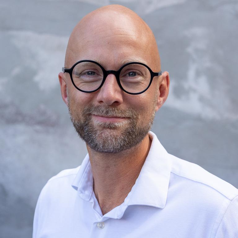 Andreas Rosenblad Ralund genopstiller