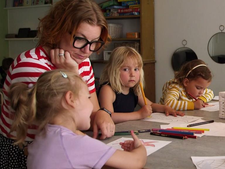 Pædagogers arbejdsmiljø påvirker børns trivsel
