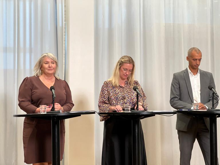 Uddannelses- og forskningsminister Christina Egelund, Økonomiminister Stephanie Lose, børne- og undervisningsminister Mattias Tesfaye ved pressemøde 8.10.2024