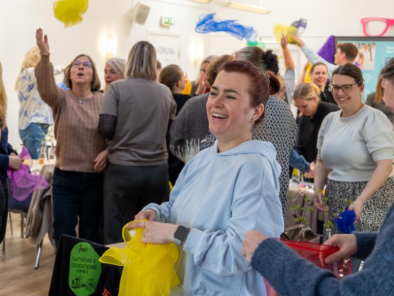 Legepaletten, tørklædeleg2