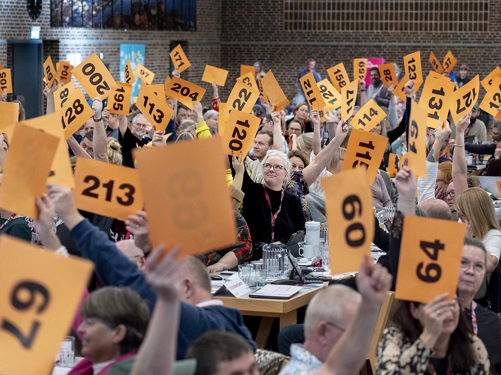Delegerede på BUPL's kongres 2024 med stemmesedler