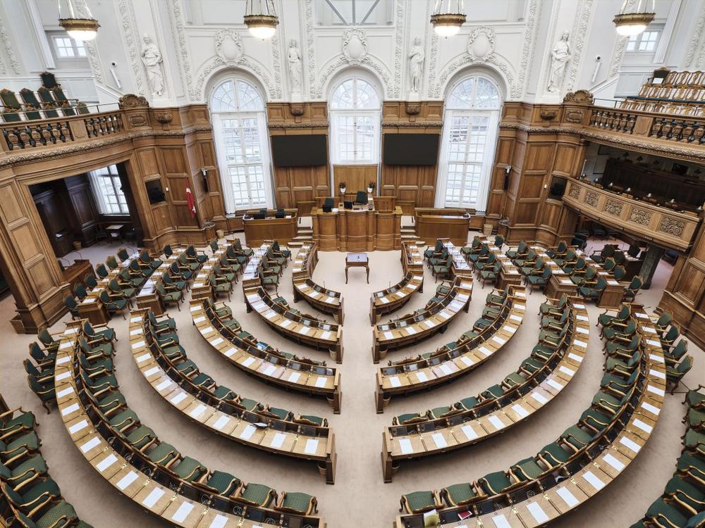Foto af folketingssalen