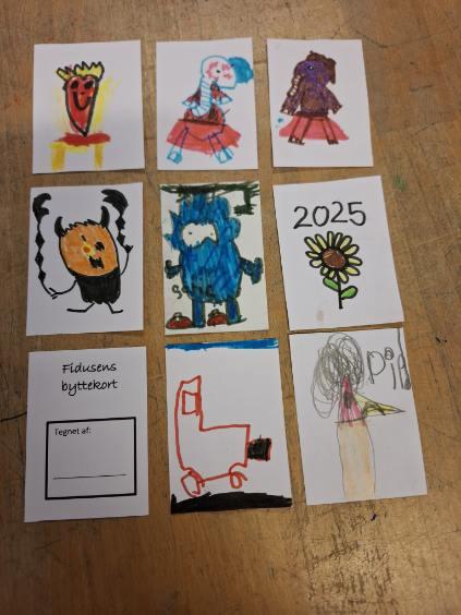 Foto af hjemmelavede samlekort