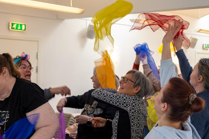 Legepaletten, tørklædeleg3